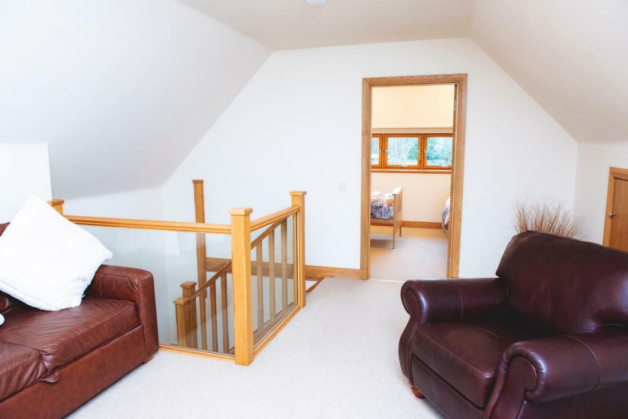 Clovenstone Lodges Inverurie Buitenkant foto